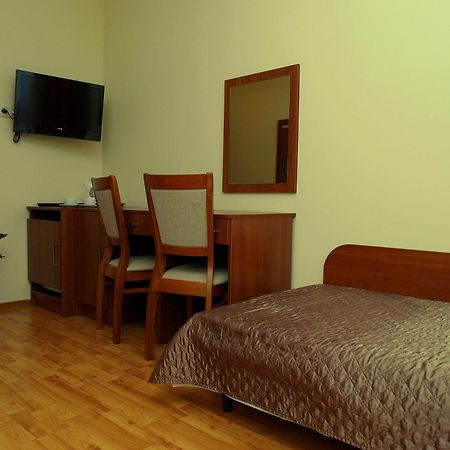 Aparthotel Osrodek Scsk Optima Cracovia Habitación foto