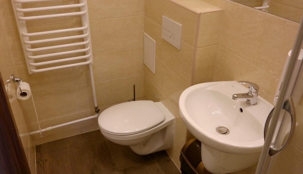 Aparthotel Osrodek Scsk Optima Cracovia Exterior foto